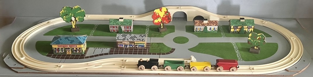 Train and Village Set #422